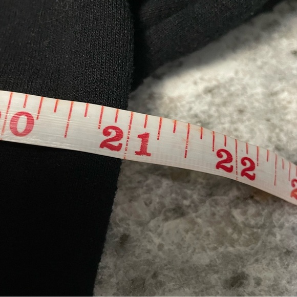 Champion Black Crewneck Sweatshirt Men’s Medium - Picture 10 of 11